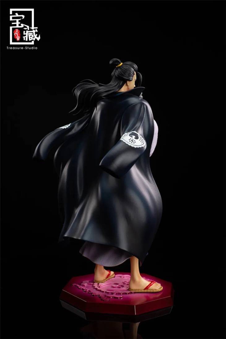 Treasure - Kikunojo and Izou StatueCorp