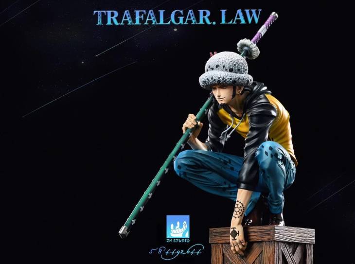 ZH - Trafalgar Law StatueCorp