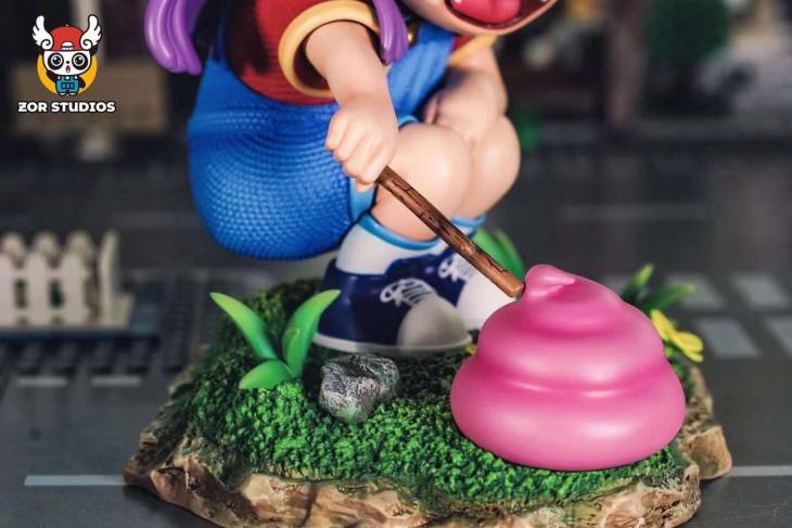 ZOR - Arale StatueCorp