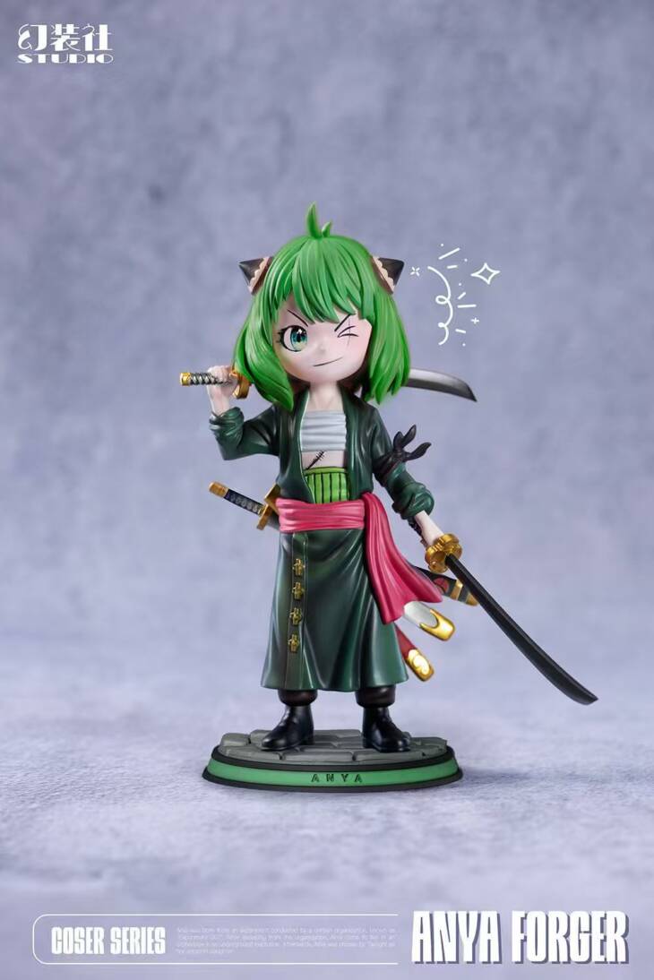 Huan Zhuang She - Anya cos Zoro - Image 5